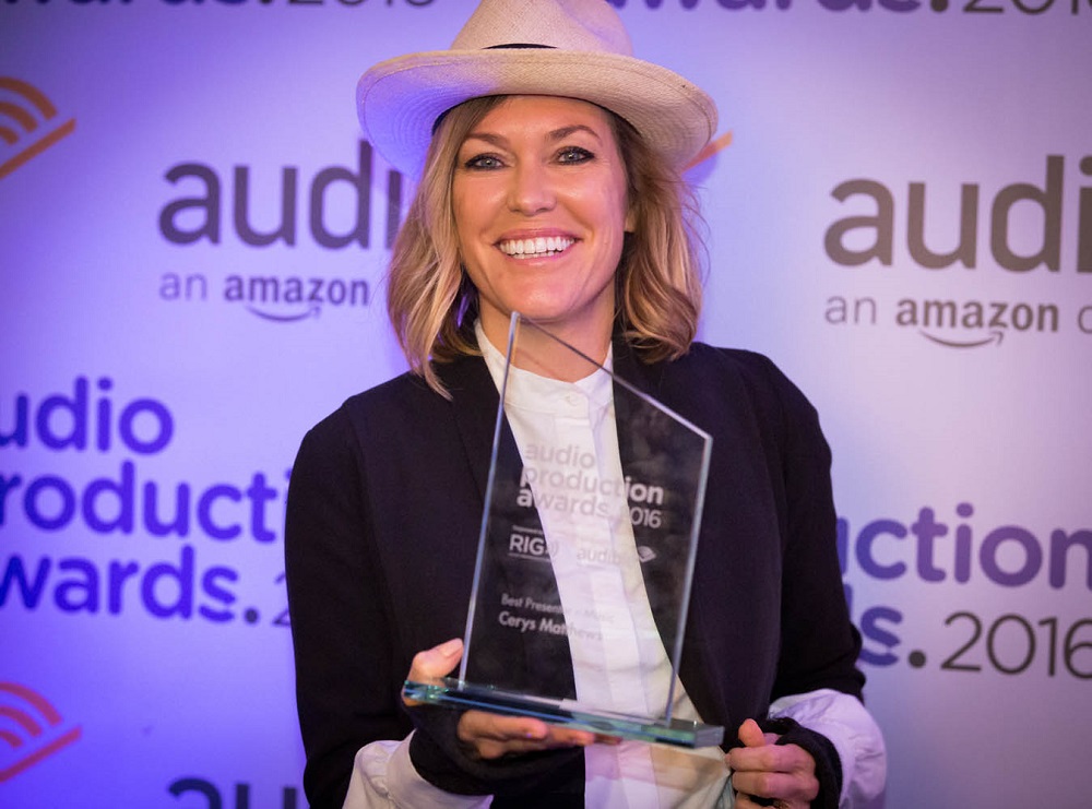 Cerys receives Best Music Presenter award at Audio Production Awards 2016